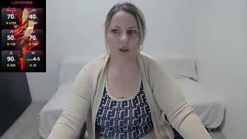 erika online show from May 2026 08:09:02 AM