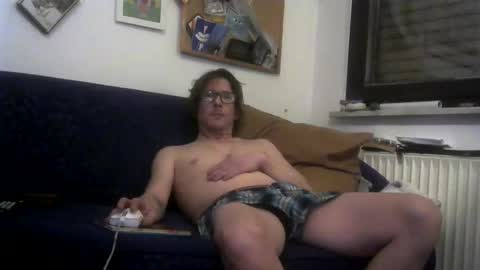 Fr online show from November 2025 04:11:02 AM