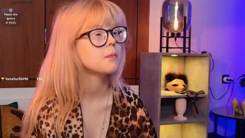 moliqin online show from June 2026 07:57:01 AM