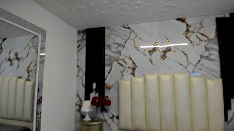 Hey Guys  Im Mollie online show from October 2025 12:13:02 PM