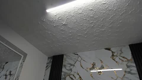 Hey Guys  Im Mollie online show from February 2026 12:04:01 PM