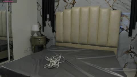 Hey Guys  Im Mollie online show from March 2026 12:10:02 PM