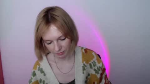 mollilove online show from May 2026 09:58:01 AM