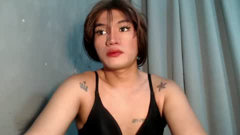 Molly online show from July 2026 07:52:01 AM