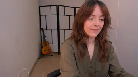   MOLLY   online show from June 2026 05:21:02 PM