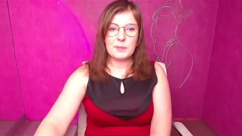 Molly online show from February 2025 01:10:02 PM