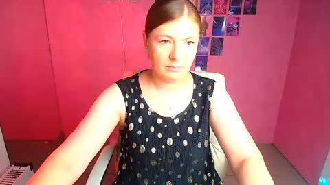 Molly online show from July 2026 11:57:02 AM
