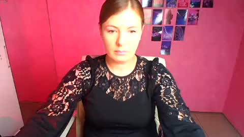Molly online show from July 2026 12:04:02 PM