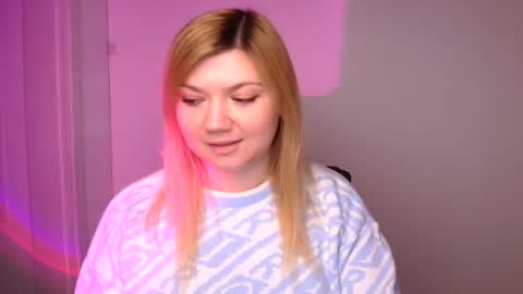 Molly online show from January 2025 12:20:01 PM