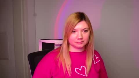 Molly online show from January 2025 03:12:02 PM