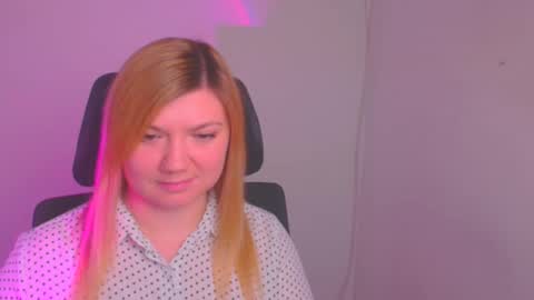 Molly online show from January 2025 12:31:01 PM