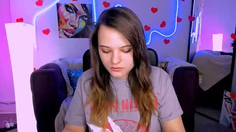 Molly online show from February 2026 01:20:01 PM