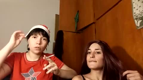 Molly Pop online show from December 2024 02:01:02 AM