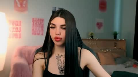 Molly online show from May 2026 04:30:02 AM