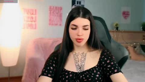 Molly online show from May 2026 04:21:01 AM