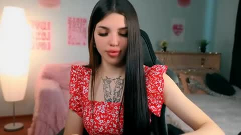 Molly online show from May 2026 04:30:02 AM
