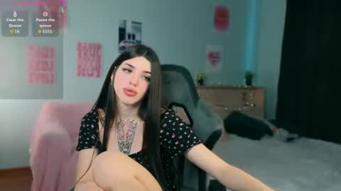 Molly online show from July 2026 04:43:02 AM