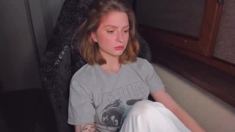 Snapshot of mollydangerous chatting on October 2025 05:40:02 PM Taisha online show from October 2025 05:40:02 PM