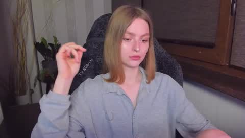 Snapshot of mollydangerous chatting on February 2026 09:07:01 PM Taisha online show from February 2026 09:07:01 PM