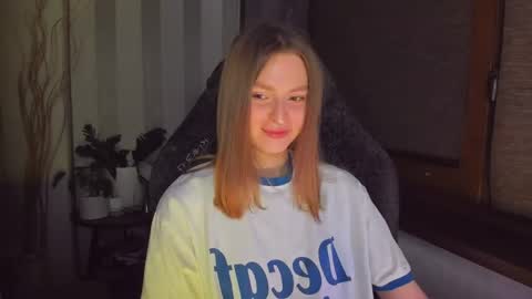 Snapshot of mollydangerous chatting on April 2026 06:58:01 PM Taisha online show from April 2026 06:58:01 PM