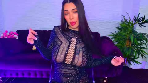 Julia online show from February 2026 08:28:01 PM