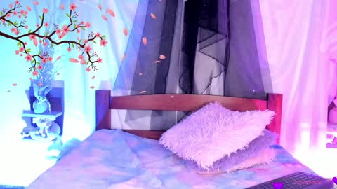 New girl Emily Valentina  Michelle online show from January 2025 12:02:01 AM