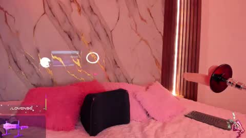 New girl Emily Valentina  Michelle online show from October 2025 03:23:02 PM