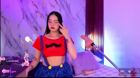 Snapshot of mollylewis18 chatting on March 2026 08:09:01 PM New girl Emily Valentina Michelle online show from March 2026 08:09:01 PM