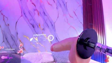 Snapshot of mollylewis18 chatting on April 2026 07:45:01 AM New girl Emily Valentina Michelle online show from April 2026 07:45:01 AM