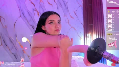 Snapshot of mollylewis18 chatting on May 2026 12:06:02 AM New girl Emily Valentina Michelle online show from May 2026 12:06:02 AM