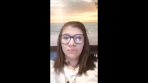  KIRA  online show from May 2026 03:09:02 PM