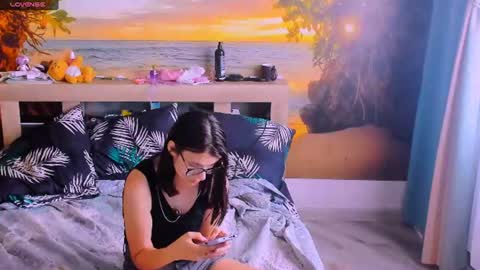  KIRA  online show from June 2026 04:59:01 AM