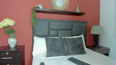 mollylove_ online show from June 2026 07:30:02 PM