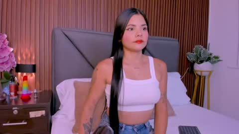 mollylove_ online show from June 2026 07:12:02 PM