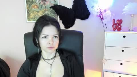 Molly online show from February 2026 07:51:02 AM