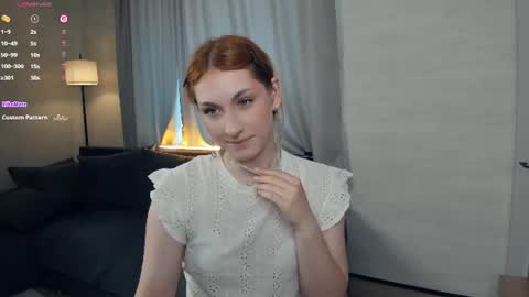 Snapshot of mollypeek chatting on August 2026 07:21:01 AM Molly or Mo for my friends online show from August 2026 07:21:01 AM