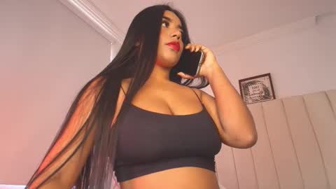 Molly  online show from February 2025 06:40:01 PM