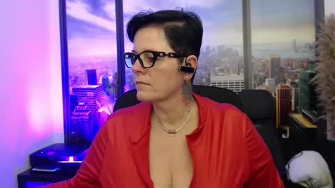 Snapshot of mollysun chatting on February 2025 06:53:01 PM MollySun Nina Randmann online show from February 2025 06:53:01 PM