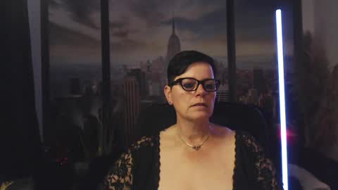 Snapshot of mollysun chatting on September 2025 06:40:02 PM MollySun Nina Randmann online show from September 2025 06:40:02 PM