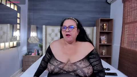 Jelitza online show from June 2026 09:26:01 PM