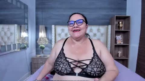 Jelitza online show from July 2026 02:57:02 AM