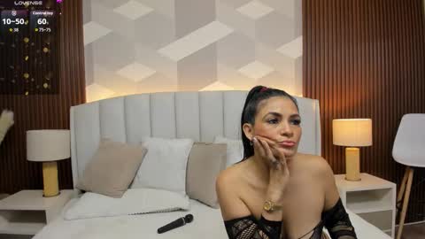 Letty Smith online show from November 2025 11:18:02 AM