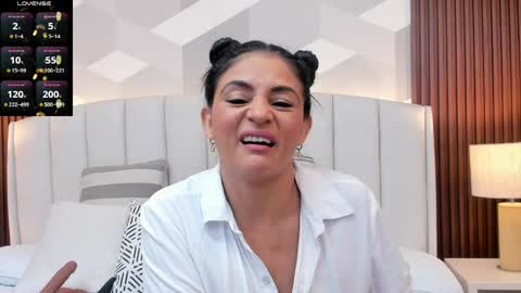 Snapshot of mommy_naughty_ chatting on April 2026 11:16:02 AM Letty Smith online show from April 2026 11:16:02 AM