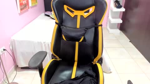 call me slut online show from December 2024 02:45:01 PM