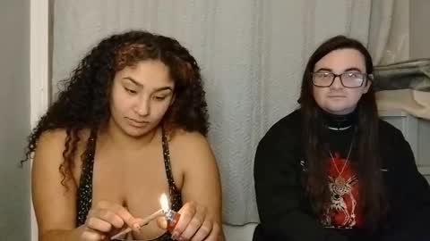 Snapshot of mommybubbles2 chatting on February 2025 04:35:01 AM Mommy Bubbles online show from February 2025 04:35:01 AM