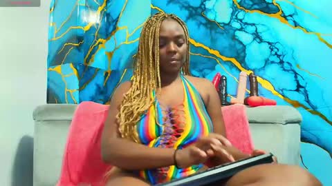  DINAH  online show from May 2026 12:38:01 AM