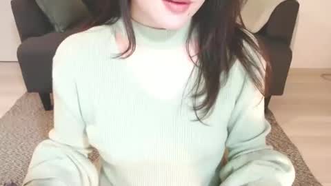 Momo online show from February 2025 12:41:01 AM