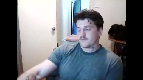 Snapshot of momo9221 chatting on March 2025 11:25:01 PM momo9221 online show from March 2025 11:25:01 PM