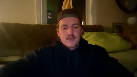 Snapshot of momo9221 chatting on February 2026 03:11:02 AM momo9221 online show from February 2026 03:11:02 AM