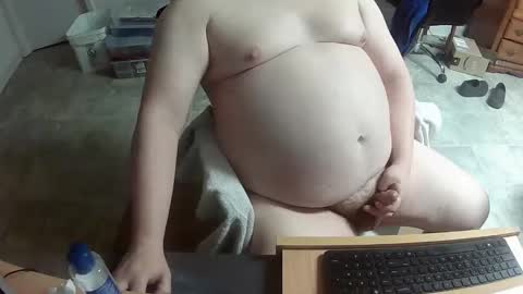 Snapshot of momo_jakes chatting on December 2025 05:35:01 AM Jacob S. online show from December 2025 05:35:01 AM